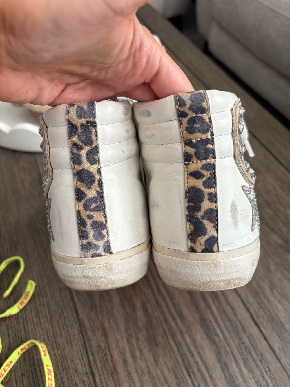 Golden Goose White Leather Low-Top Sneakers with Tan Accents - Picture 2 of 5